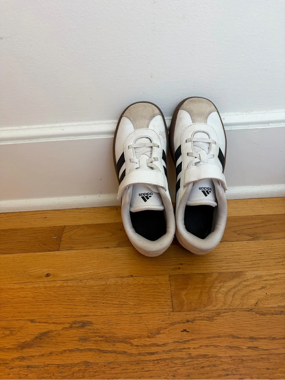adidas Kids White and Black Stripe Sneakers with Brown Sole. Worn only once.